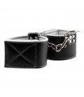 OUCH! REVERSIBLE WRIST CUFFS WHITE AND BLACK